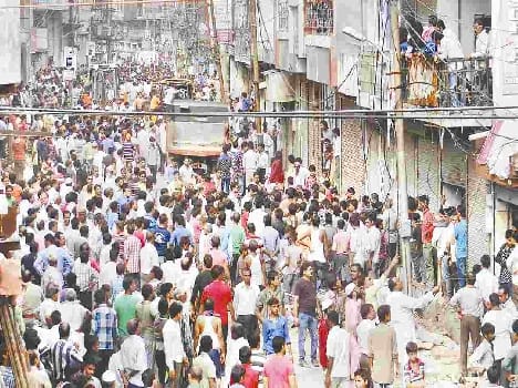 55 shops Demolished in hing ki mandi